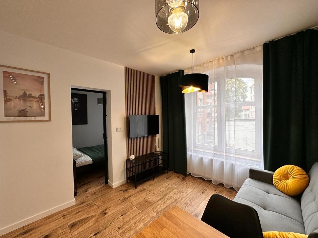 Green Hill Apartments Катовіце Екстер'єр фото
