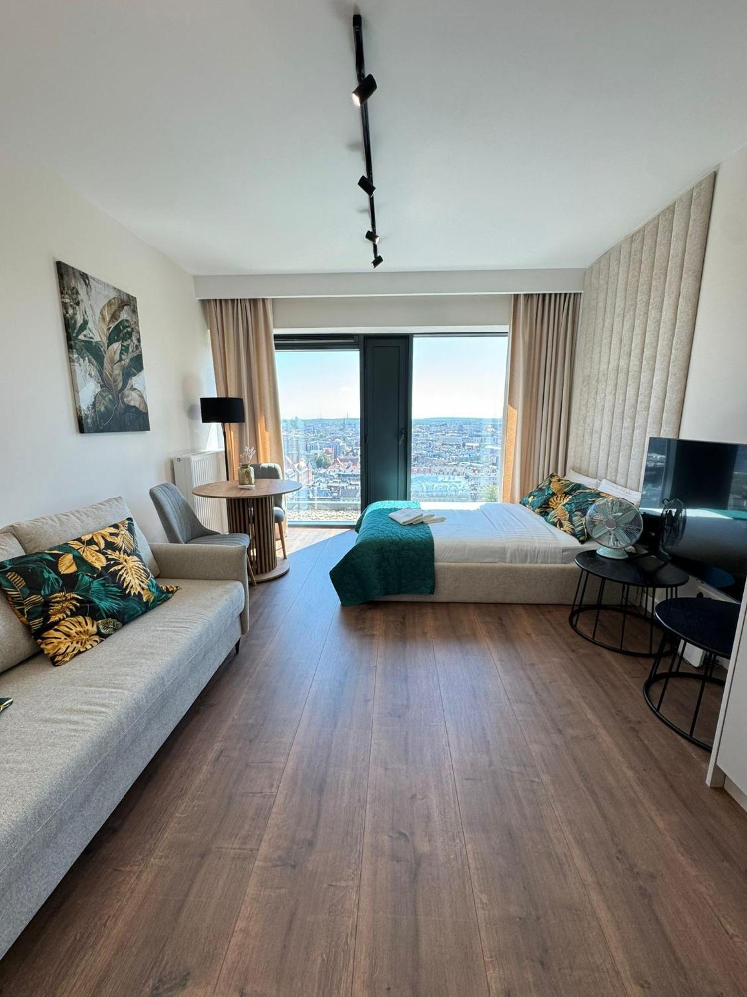 Green Hill Apartments Катовіце Екстер'єр фото